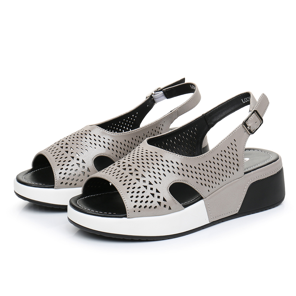 EIE/L0256 summer sandals